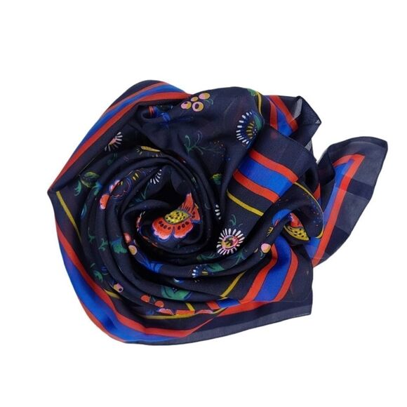 Vintage LEONARD Silk Floral Paris square scarf - Picture 2 of 7